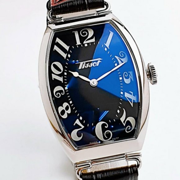 Disney Christmas 2025 Lil Rin Rin Plush Badge Red New